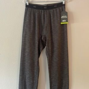 *NWT* REI Midweight Long Bottom- Medium